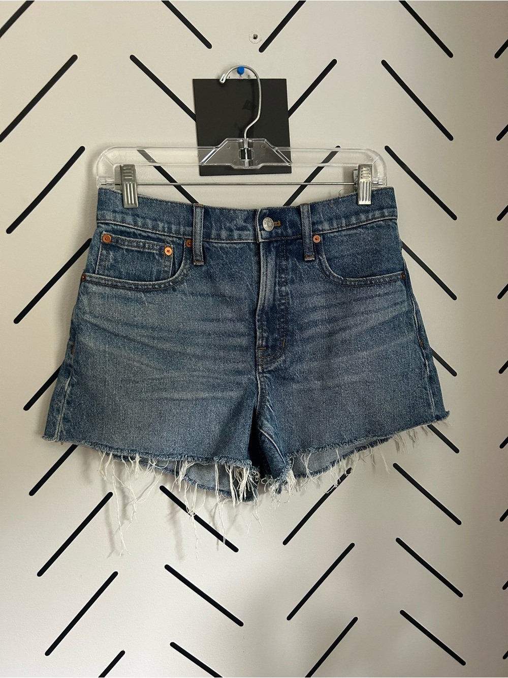 Madewell the perfect Jean short medium wash 3”